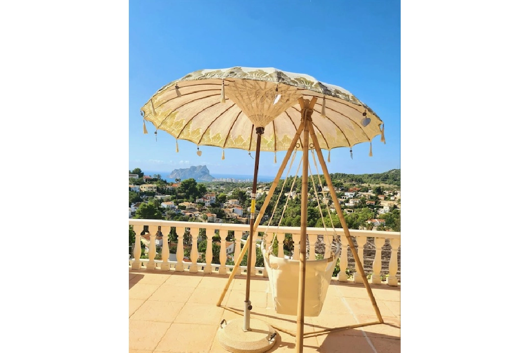 Villa in Benissa(Montemar) te koop, woonoppervlakte 165 m², Airconditioning, grondstuk 980 m², 3 slapkamer, 3 badkamer, Zwembad, ref.: CA-H-1776-AMB-31