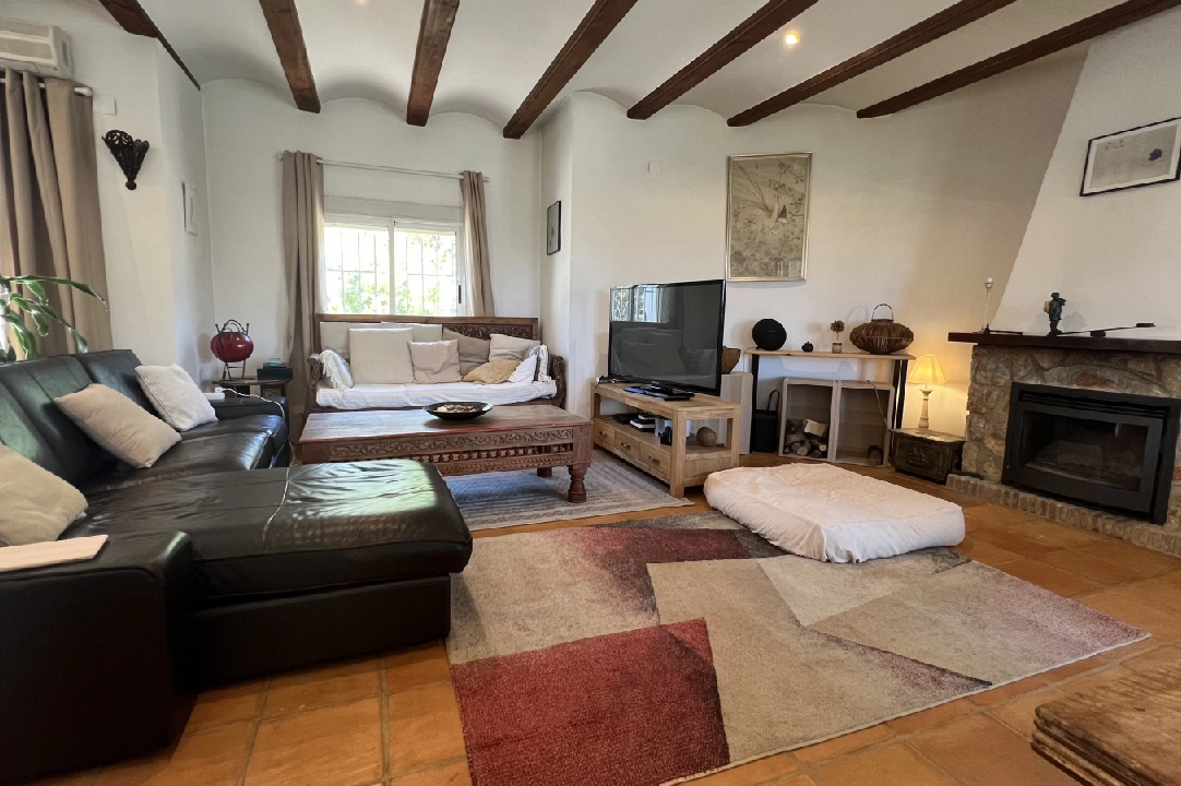 Villa in Denia te koop, woonoppervlakte 185 m², Bouwjaar 1979, Staat netjes, + Centrale verwarming, Airconditioning, grondstuk 946 m², 3 slapkamer, 3 badkamer, Zwembad, ref.: FK-0924-7