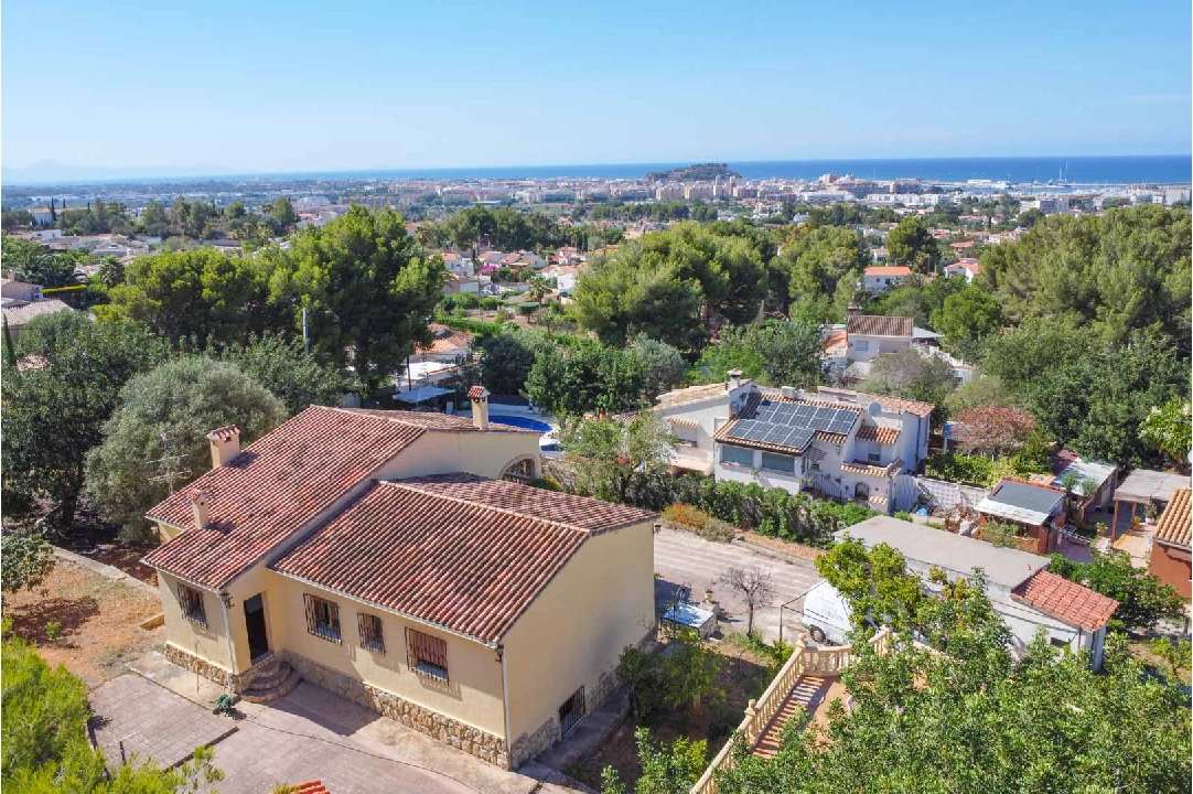 Villa in Denia(Campusos) te koop, woonoppervlakte 321 m², grondstuk 2459 m², 7 slapkamer, 4 badkamer, ref.: BP-8184DEN-2