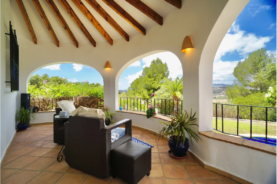 Villa in Moraira(Moraira Alcasar) te koop, woonoppervlakte 267 m², Airconditioning, grondstuk 972 m², 5 slapkamer, 3 badkamer, Zwembad, ref.: CA-H-1781-AMBI-25