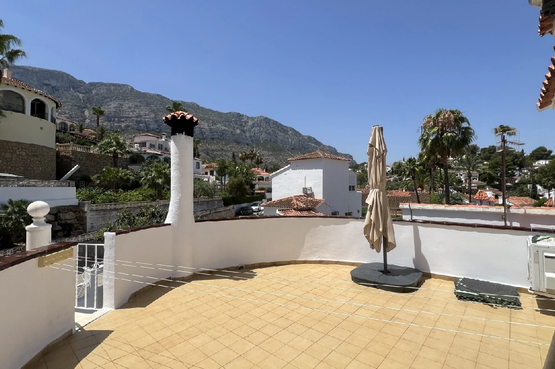 Villa in Denia(Galeretes) te koop, woonoppervlakte 100 m², Bouwjaar 1990, Staat gemoderniseerd, + Verwarming, Airconditioning, grondstuk 300 m², 2 slapkamer, 2 badkamer, ref.: GC-0124-4