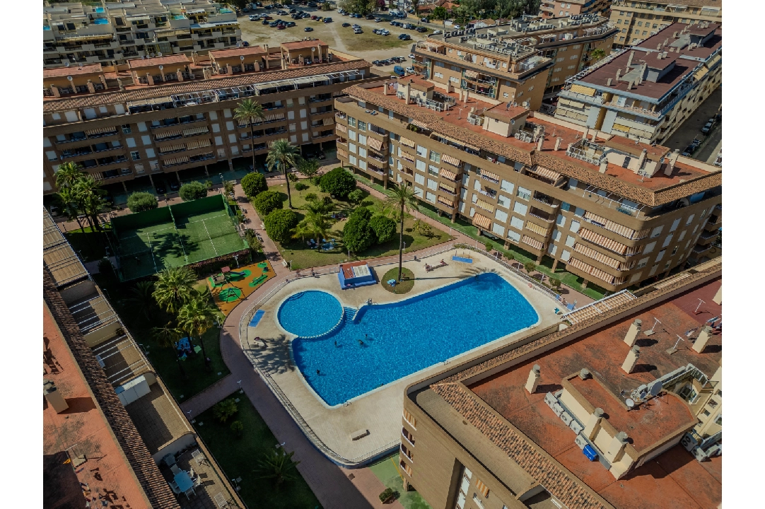 Apartment in Denia te koop, woonoppervlakte 105 m², Bouwjaar 2000, Staat netjes, + Centrale verwarming, Airconditioning, 3 slapkamer, 2 badkamer, Zwembad, ref.: MG-0424-2