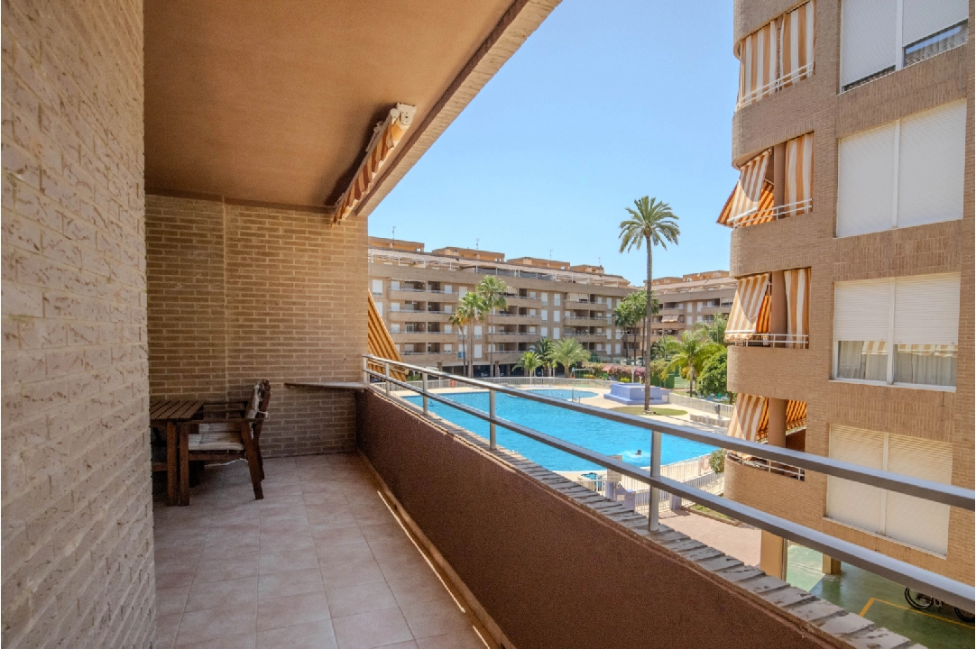 Apartment in Denia te koop, woonoppervlakte 105 m², Bouwjaar 2000, Staat netjes, + Centrale verwarming, Airconditioning, 3 slapkamer, 2 badkamer, Zwembad, ref.: MG-0424-4