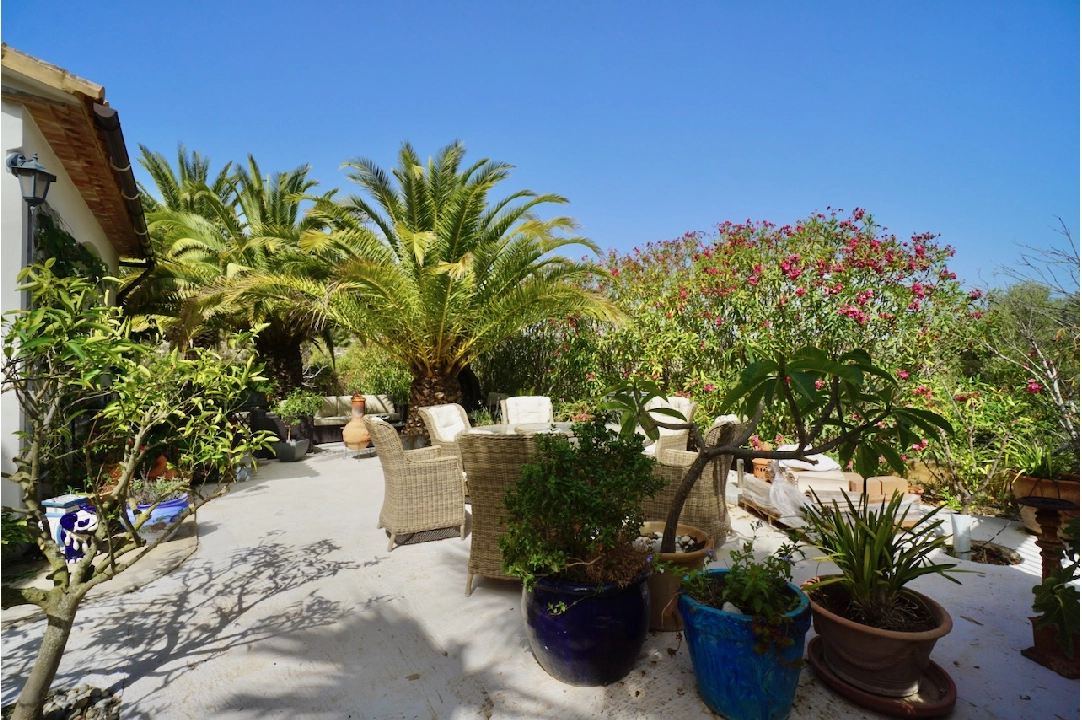 Finca in Benissa(Partida Llenes) te koop, woonoppervlakte 326 m², Airconditioning, grondstuk 18203 m², 3 slapkamer, 3 badkamer, Zwembad, ref.: CA-F-1784-AMBI-15