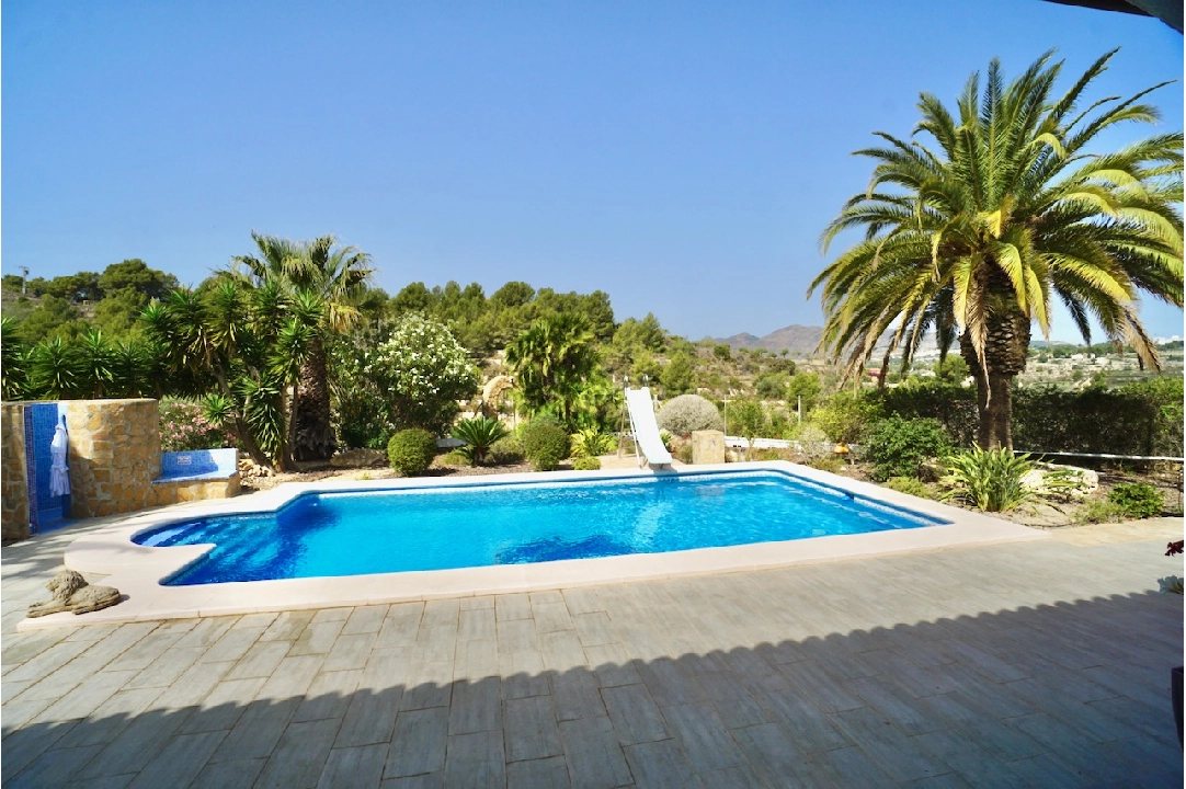 Finca in Benissa(Partida Llenes) te koop, woonoppervlakte 326 m², Airconditioning, grondstuk 18203 m², 3 slapkamer, 3 badkamer, Zwembad, ref.: CA-F-1784-AMBI-37