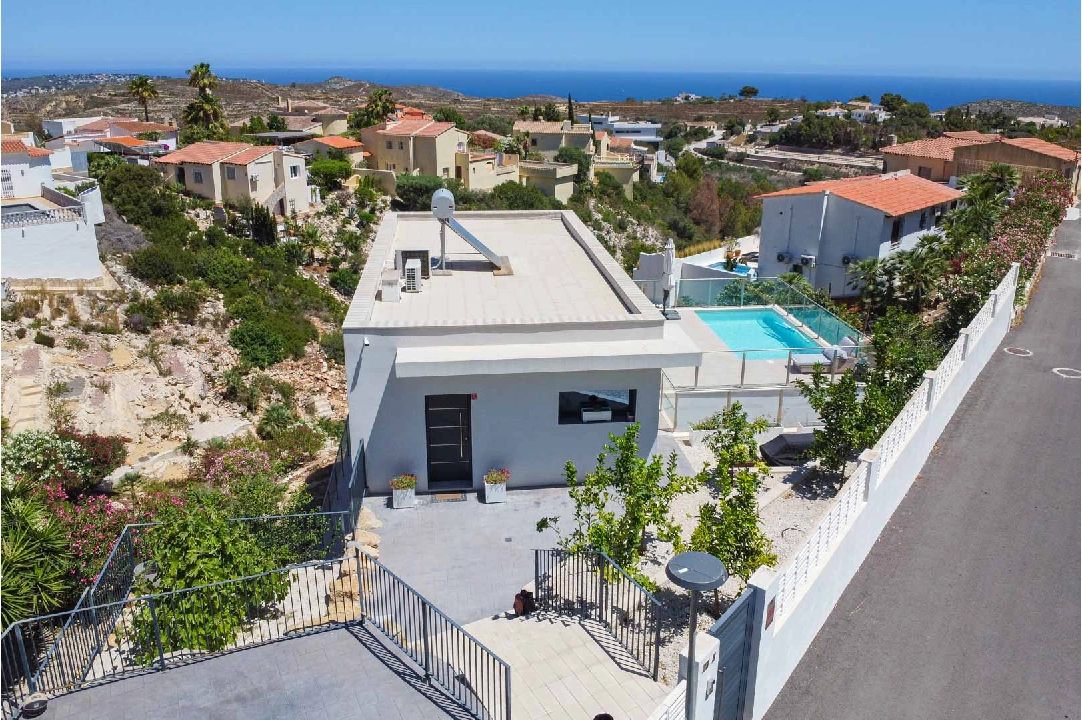 Villa in Benitachell(Cumbre del Sol) te koop, woonoppervlakte 418 m², Airconditioning, grondstuk 836 m², 4 slapkamer, 3 badkamer, Zwembad, ref.: BP-4411BELL-2