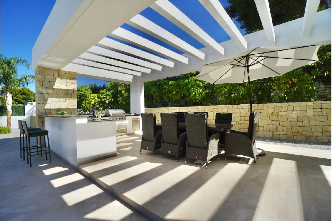 Villa in Javea(Pinosol) te koop, woonoppervlakte 260 m², Staat Eerste bewoning, + Vloerverwarming, Airconditioning, grondstuk 1866 m², 4 slapkamer, 3 badkamer, Zwembad, ref.: CA-H-1790-AMBE-38