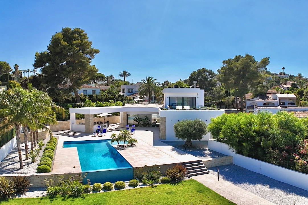 Villa in Javea(Pinosol) te koop, woonoppervlakte 260 m², Staat Eerste bewoning, + Vloerverwarming, Airconditioning, grondstuk 1866 m², 4 slapkamer, 3 badkamer, Zwembad, ref.: CA-H-1790-AMBE-42