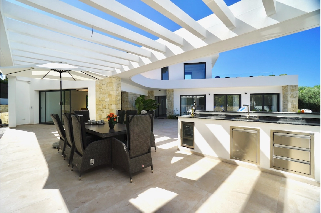 Villa in Javea(Pinosol) te koop, woonoppervlakte 260 m², Staat Eerste bewoning, + Vloerverwarming, Airconditioning, grondstuk 1866 m², 4 slapkamer, 3 badkamer, Zwembad, ref.: CA-H-1790-AMBE-6