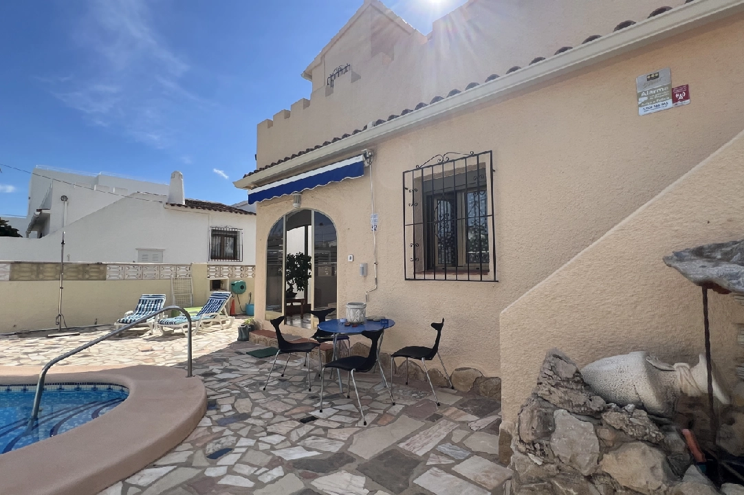 Villa in Els Poblets te koop, woonoppervlakte 124 m², Bouwjaar 1982, + Verwarming, Airconditioning, grondstuk 419 m², 4 slapkamer, 2 badkamer, Zwembad, ref.: RG-0424-20