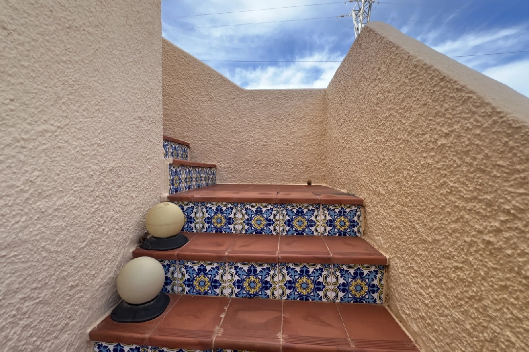 Villa in Els Poblets te koop, woonoppervlakte 124 m², Bouwjaar 1982, + Verwarming, Airconditioning, grondstuk 419 m², 4 slapkamer, 2 badkamer, Zwembad, ref.: RG-0424-23