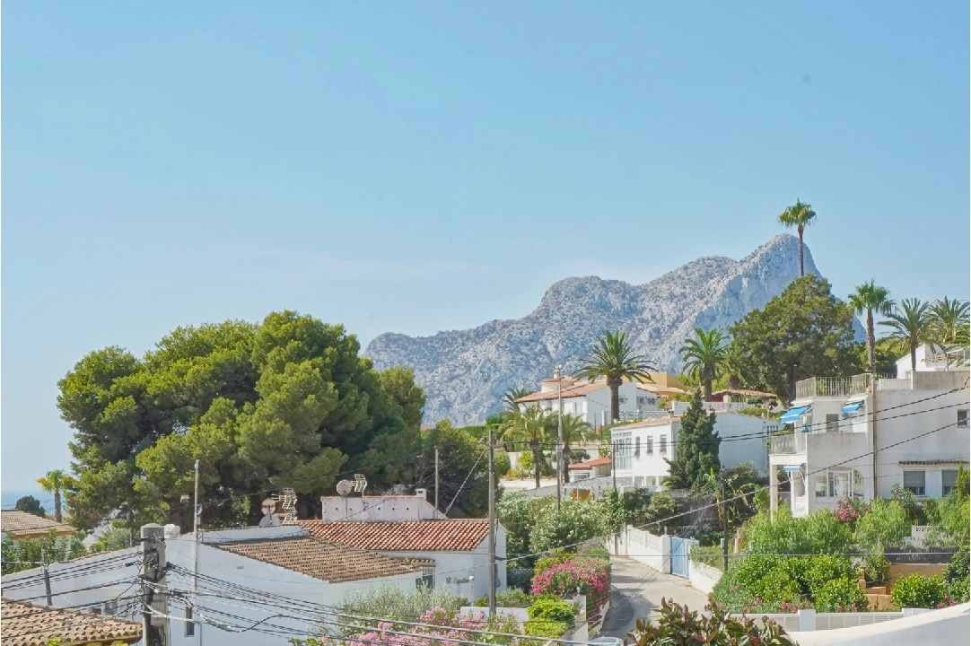 Villa in Calpe(Partida Calalga) te koop, woonoppervlakte 144 m², Airconditioning, grondstuk 555 m², 3 slapkamer, 3 badkamer, Zwembad, ref.: BP-4418CAL-10