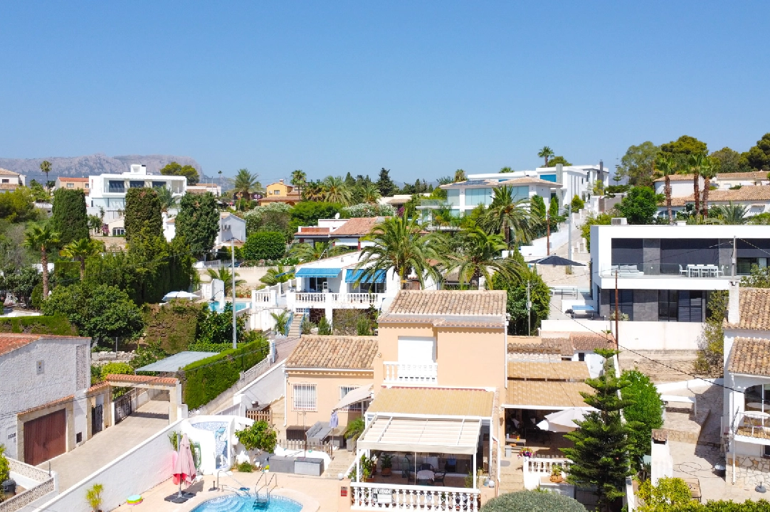 Villa in Calpe(Partida Calalga) te koop, woonoppervlakte 144 m², Airconditioning, grondstuk 555 m², 3 slapkamer, 3 badkamer, Zwembad, ref.: BP-4418CAL-6