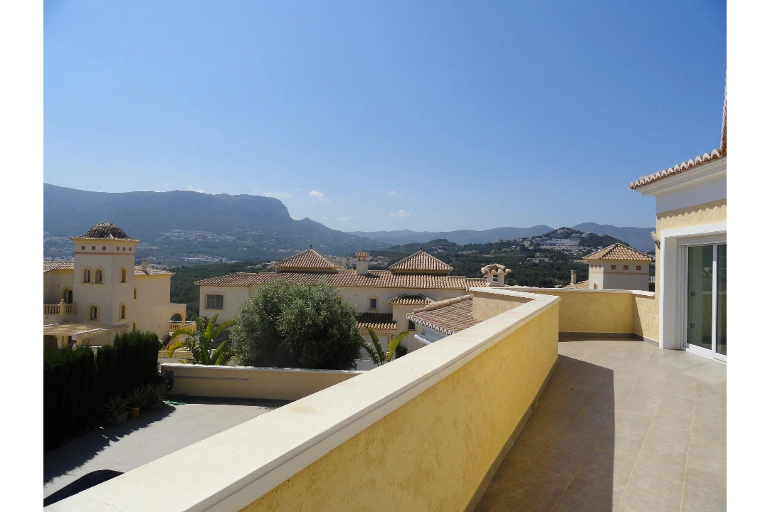 Villa in Calpe(Calpe) te koop, woonoppervlakte 410 m², Airconditioning, grondstuk 983 m², 3 slapkamer, 3 badkamer, Zwembad, ref.: COB-982-10535-12