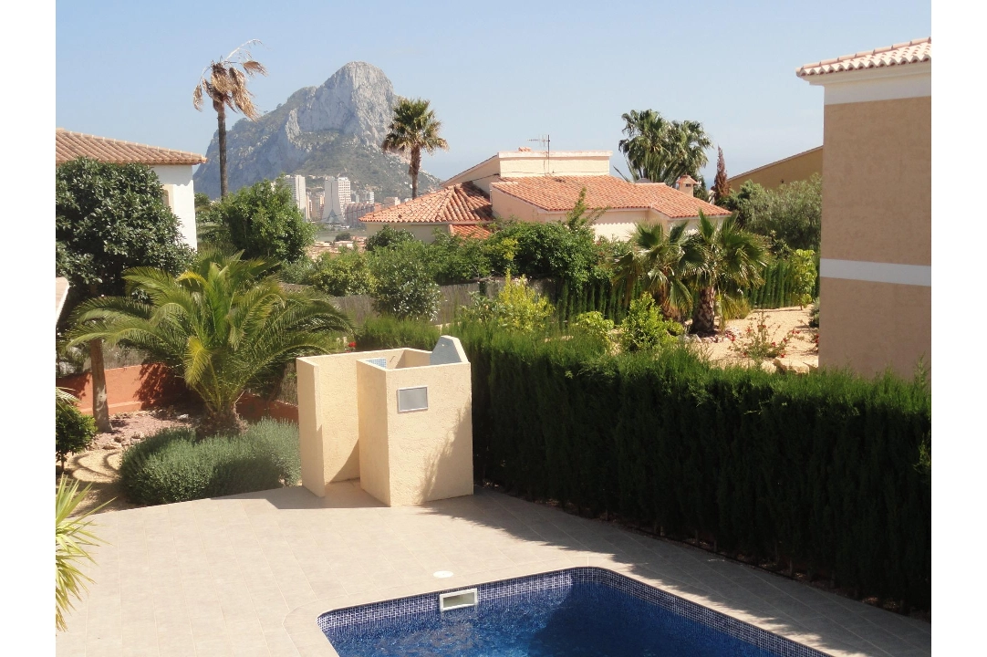 Villa in Calpe(Calpe) te koop, woonoppervlakte 410 m², Airconditioning, grondstuk 983 m², 3 slapkamer, 3 badkamer, Zwembad, ref.: COB-982-10535-20