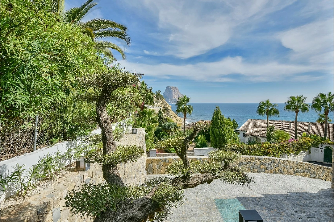 Villa in Calpe(La Canuta) te koop, woonoppervlakte 287 m², Airconditioning, grondstuk 900 m², 3 slapkamer, 5 badkamer, Zwembad, ref.: COB-2669-10535-18