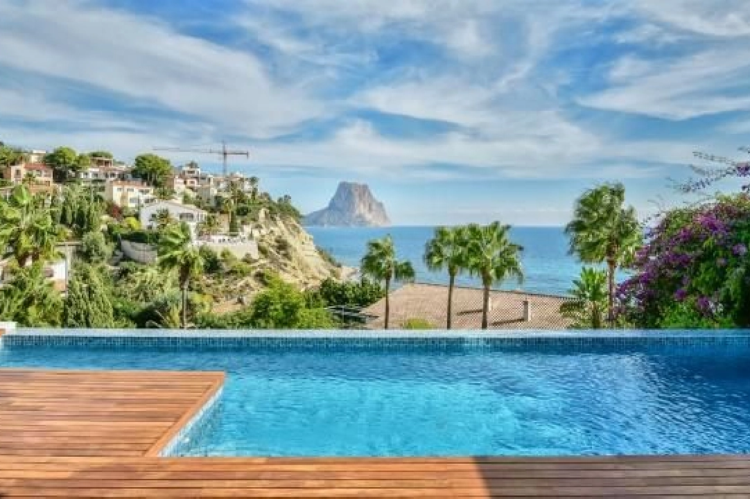 Villa in Calpe(La Canuta) te koop, woonoppervlakte 287 m², Airconditioning, grondstuk 900 m², 3 slapkamer, 5 badkamer, Zwembad, ref.: COB-2669-10535-2