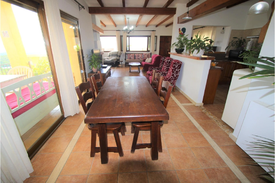 Villa in Callosa d-en Sarria(Callosa D en Sarria) te koop, woonoppervlakte 162 m², grondstuk 670 m², 4 slapkamer, 2 badkamer, Zwembad, ref.: COB-3147-10535-19