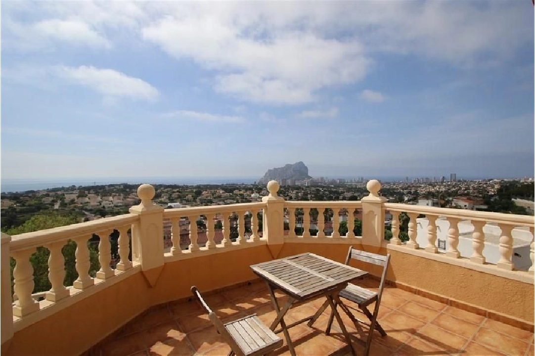 Villa in Calpe(Gran sol) te koop, woonoppervlakte 250 m², Airconditioning, grondstuk 927 m², 4 slapkamer, 3 badkamer, Zwembad, ref.: COB-3261-10535-10