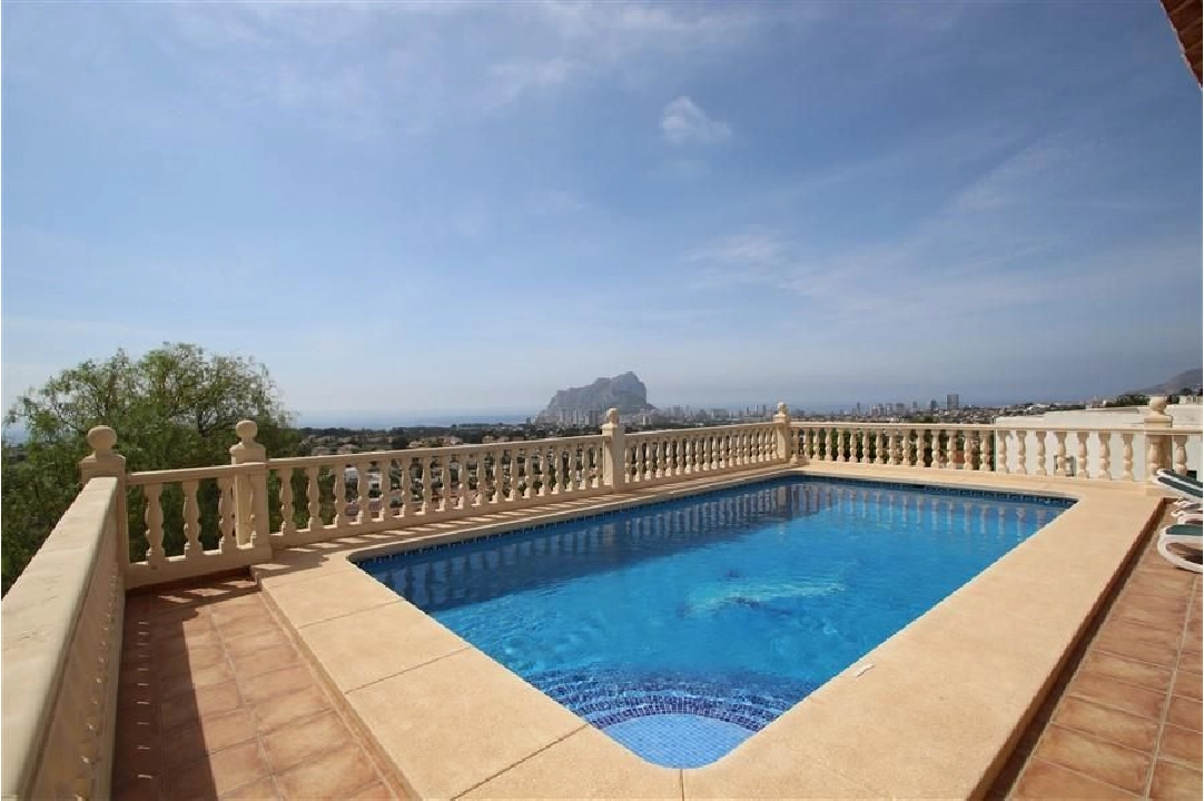 Villa in Calpe(Gran sol) te koop, woonoppervlakte 250 m², Airconditioning, grondstuk 927 m², 4 slapkamer, 3 badkamer, Zwembad, ref.: COB-3261-10535-2