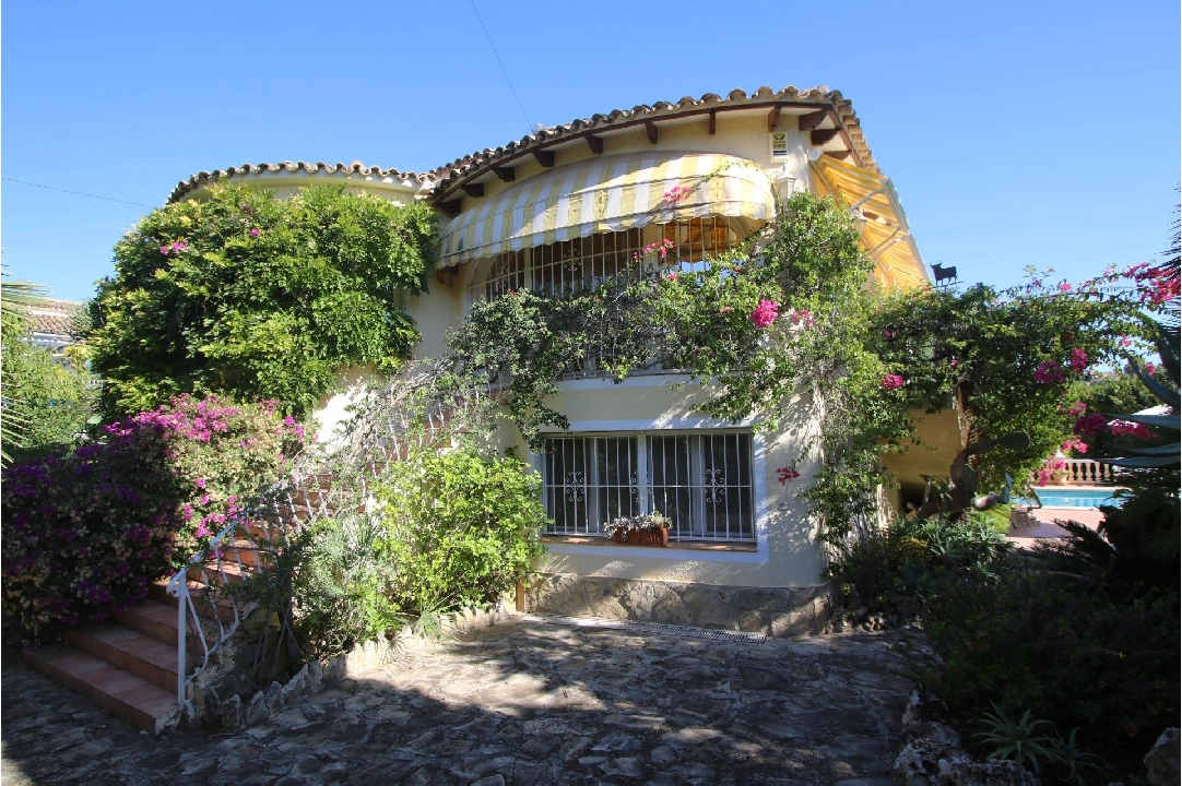 Villa in Benissa(Buena Vista) te koop, woonoppervlakte 372 m², Airconditioning, grondstuk 3082 m², 4 slapkamer, 5 badkamer, Zwembad, ref.: COB-3306-10535-17