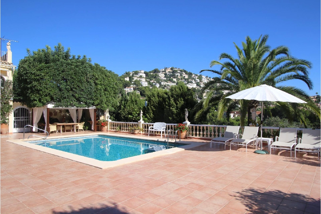 Villa in Benissa(Buena Vista) te koop, woonoppervlakte 372 m², Airconditioning, grondstuk 3082 m², 4 slapkamer, 5 badkamer, Zwembad, ref.: COB-3306-10535-2