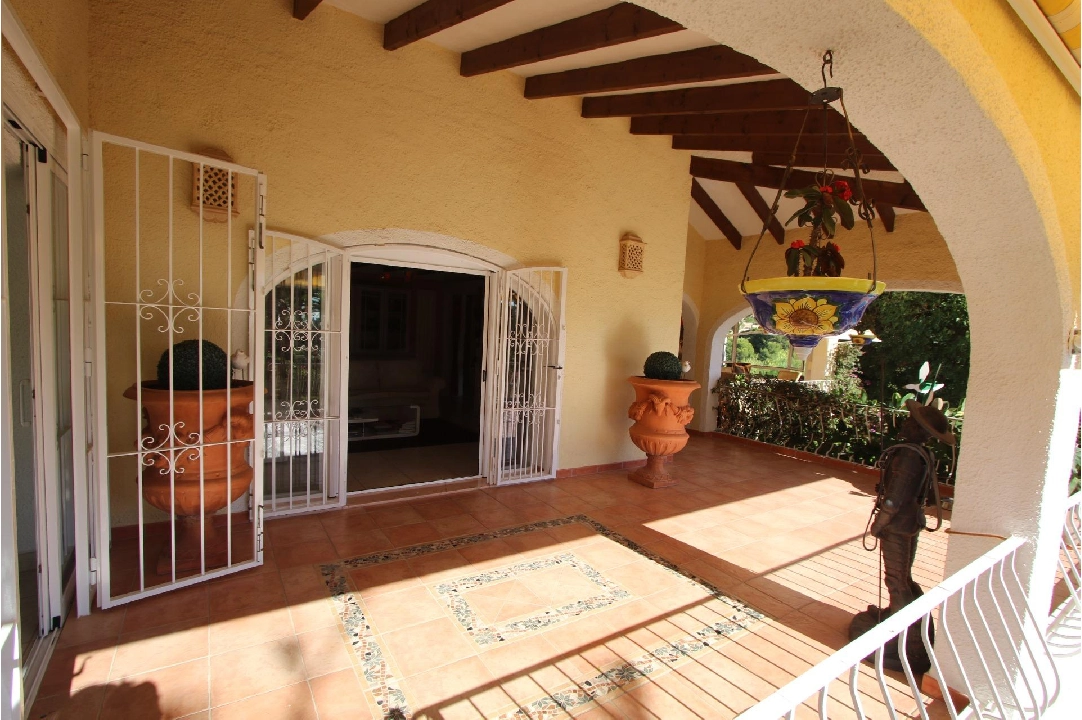 Villa in Benissa(Buena Vista) te koop, woonoppervlakte 372 m², Airconditioning, grondstuk 3082 m², 4 slapkamer, 5 badkamer, Zwembad, ref.: COB-3306-10535-50