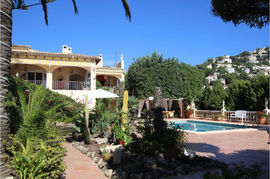 Villa in Benissa(Buena Vista) te koop, woonoppervlakte 372 m², Airconditioning, grondstuk 3082 m², 4 slapkamer, 5 badkamer, Zwembad, ref.: COB-3306-10535-6