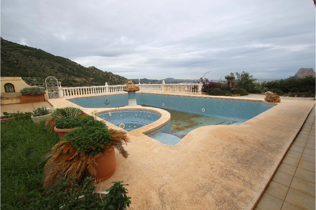 Villa in Calpe(La Canuta) te koop, woonoppervlakte 609 m², grondstuk 3102 m², 4 slapkamer, 4 badkamer, Zwembad, ref.: COB-3330-10535-43