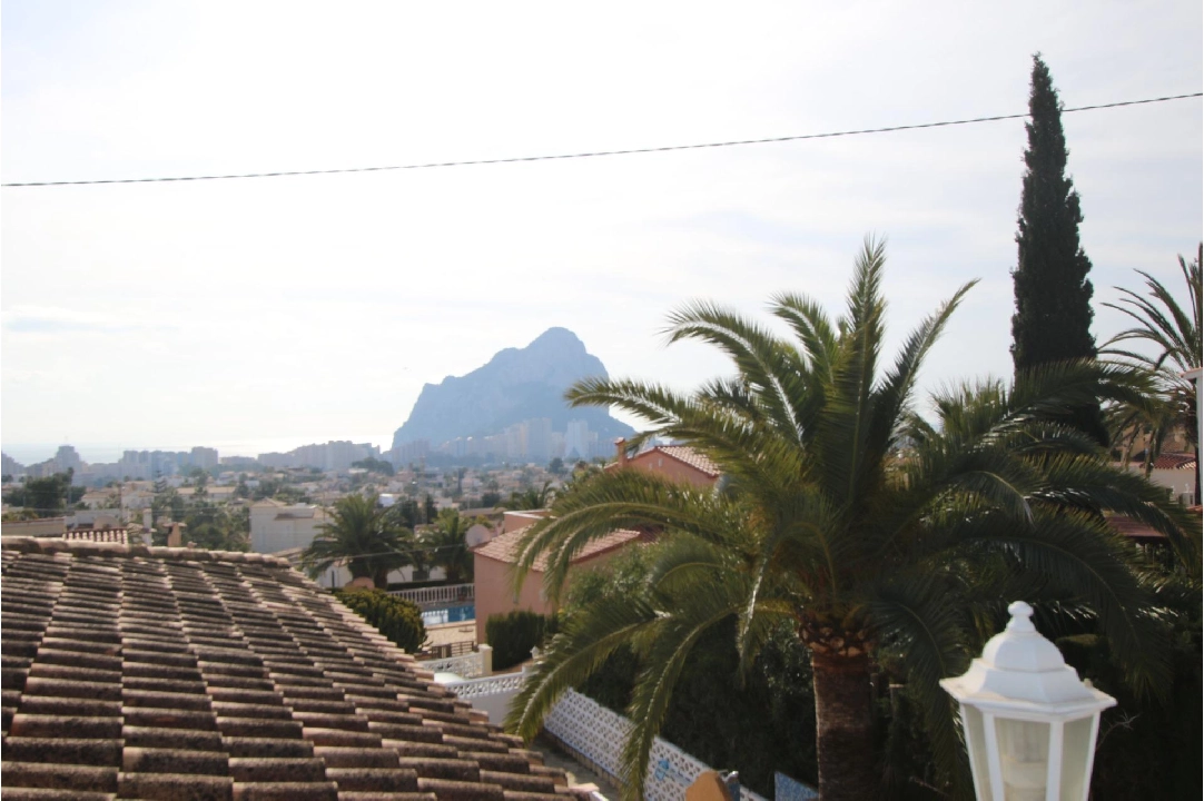 Villa in Calpe(Pla roig) te koop, woonoppervlakte 300 m², Airconditioning, grondstuk 1098 m², 6 slapkamer, 4 badkamer, Zwembad, ref.: COB-3299-10535-16