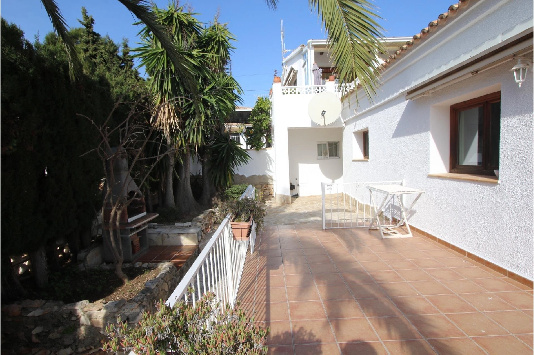 Villa in Calpe(Pla roig) te koop, woonoppervlakte 300 m², Airconditioning, grondstuk 1098 m², 6 slapkamer, 4 badkamer, Zwembad, ref.: COB-3299-10535-36