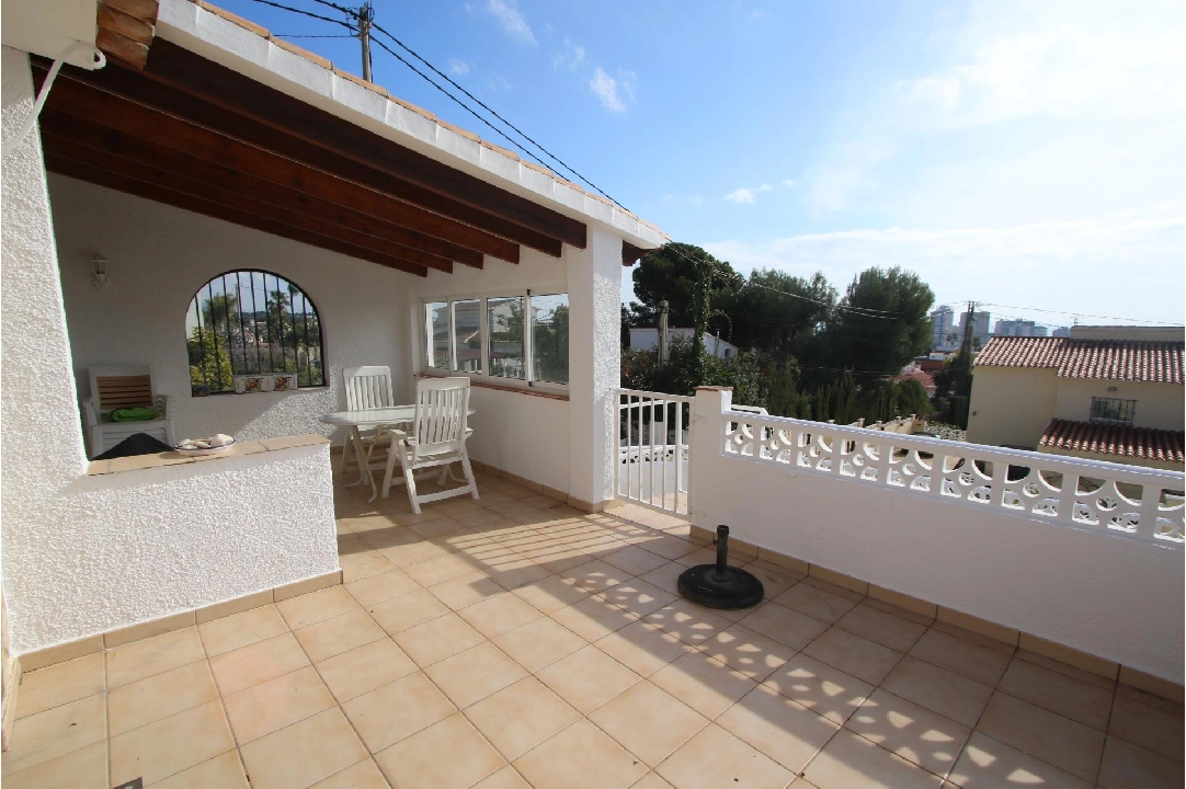 Villa in Calpe(Pla roig) te koop, woonoppervlakte 300 m², Airconditioning, grondstuk 1098 m², 6 slapkamer, 4 badkamer, Zwembad, ref.: COB-3299-10535-42