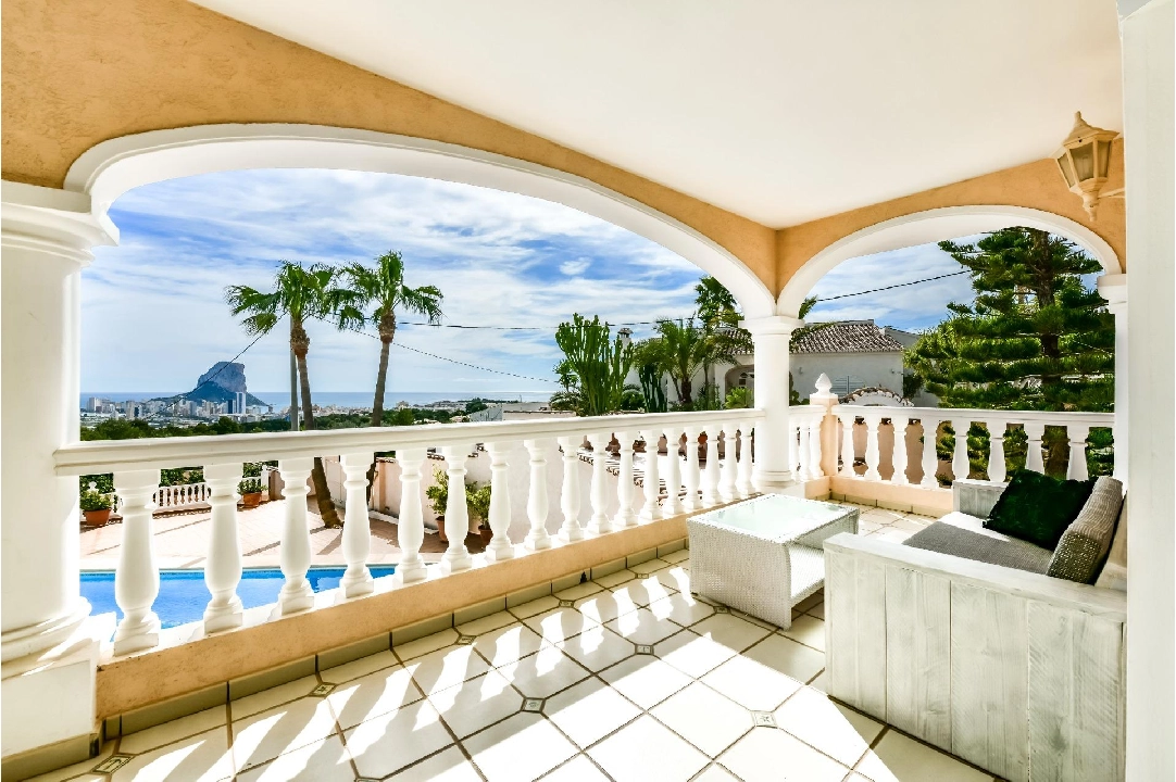 Villa in Calpe(Oltamar) te koop, woonoppervlakte 351 m², Airconditioning, grondstuk 1170 m², 6 slapkamer, 6 badkamer, Zwembad, ref.: COB-3365-10535-16