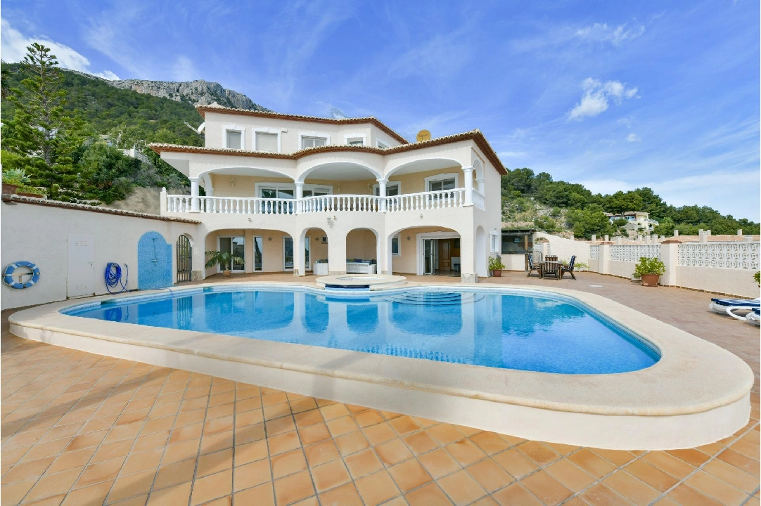 Villa in Calpe(Oltamar) te koop, woonoppervlakte 351 m², Airconditioning, grondstuk 1170 m², 6 slapkamer, 6 badkamer, Zwembad, ref.: COB-3365-10535-7