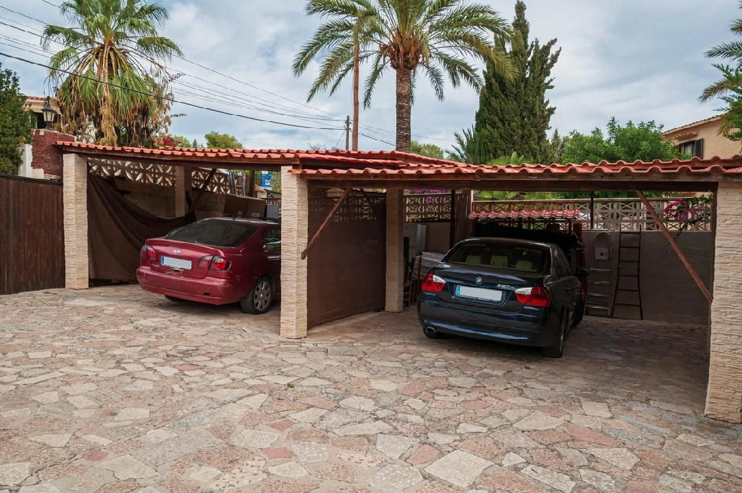 Villa in Calpe(Gran sol) te koop, woonoppervlakte 227 m², Airconditioning, grondstuk 970 m², 4 slapkamer, 2 badkamer, Zwembad, ref.: COB-3399-10535-19