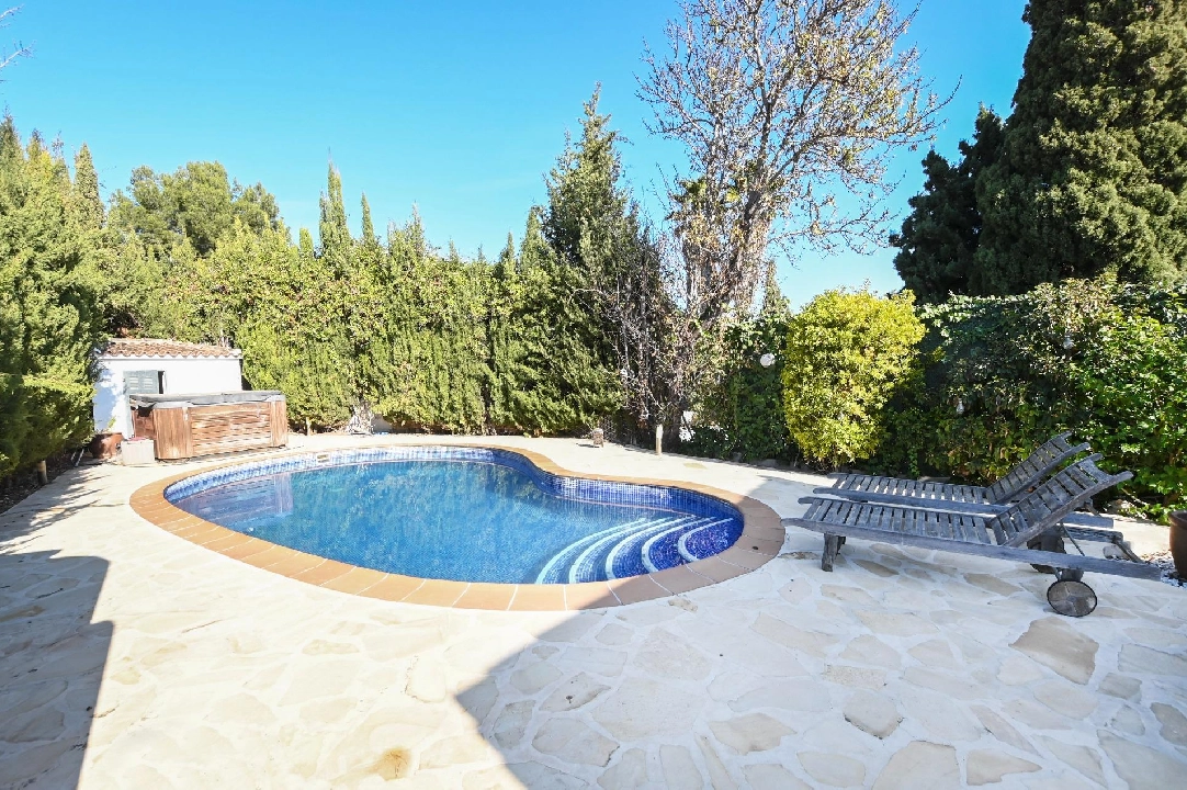 Villa in Calpe(Corralets) te koop, woonoppervlakte 390 m², Airconditioning, grondstuk 1160 m², 3 slapkamer, 2 badkamer, Zwembad, ref.: COB-3431-10535-10