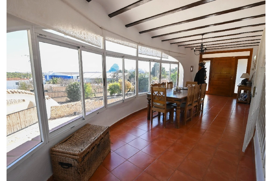 Villa in Calpe(Corralets) te koop, woonoppervlakte 390 m², Airconditioning, grondstuk 1160 m², 3 slapkamer, 2 badkamer, Zwembad, ref.: COB-3431-10535-20