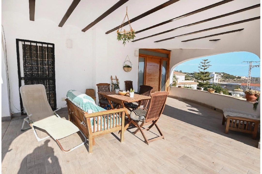 Villa in Calpe(Corralets) te koop, woonoppervlakte 390 m², Airconditioning, grondstuk 1160 m², 3 slapkamer, 2 badkamer, Zwembad, ref.: COB-3431-10535-9