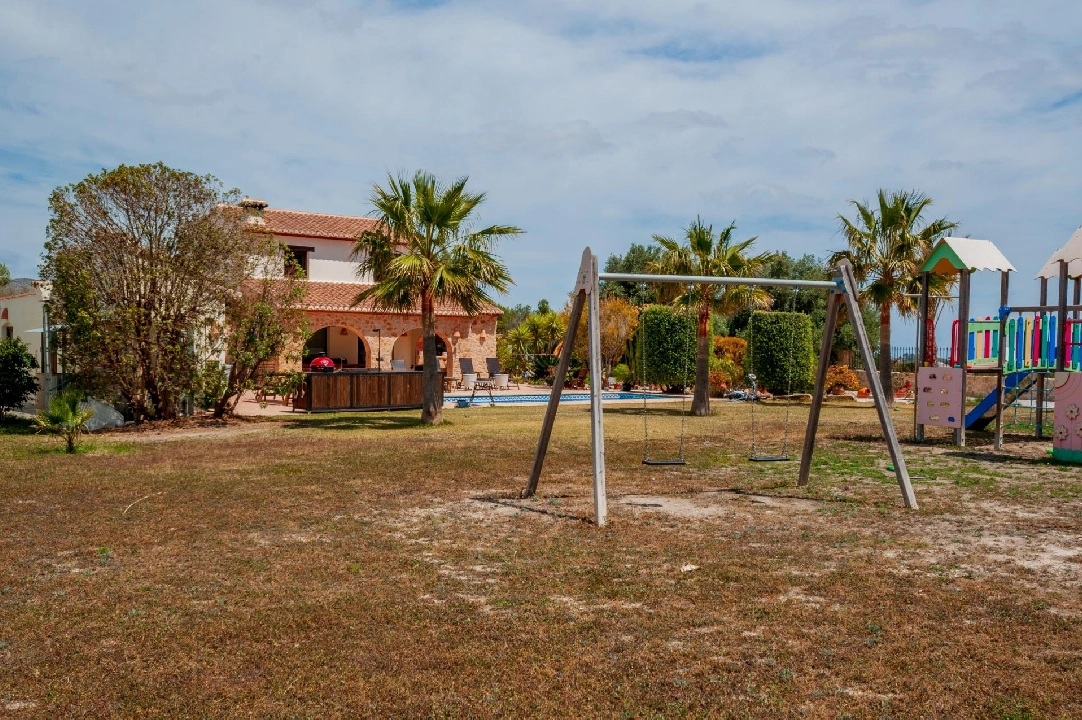 Finca in Teulada(Zona de la playa) te koop, woonoppervlakte 238 m², Airconditioning, grondstuk 14129 m², 5 slapkamer, 4 badkamer, Zwembad, ref.: COB-3457-10535-37