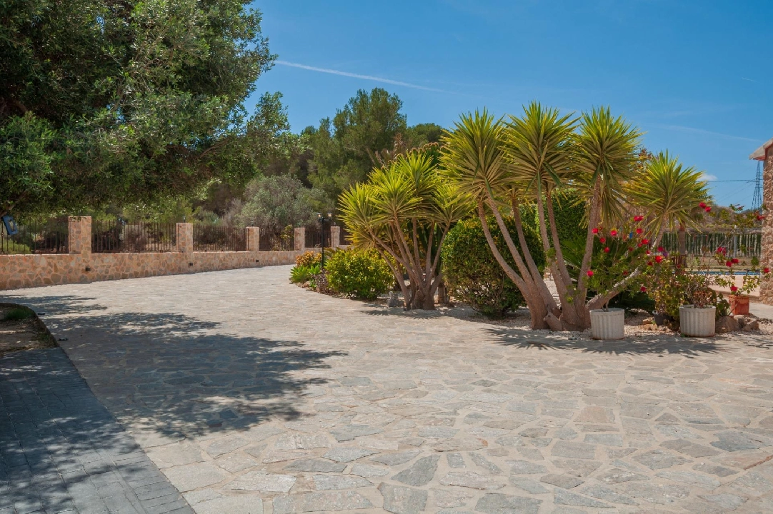 Finca in Teulada(Zona de la playa) te koop, woonoppervlakte 238 m², Airconditioning, grondstuk 14129 m², 5 slapkamer, 4 badkamer, Zwembad, ref.: COB-3457-10535-40