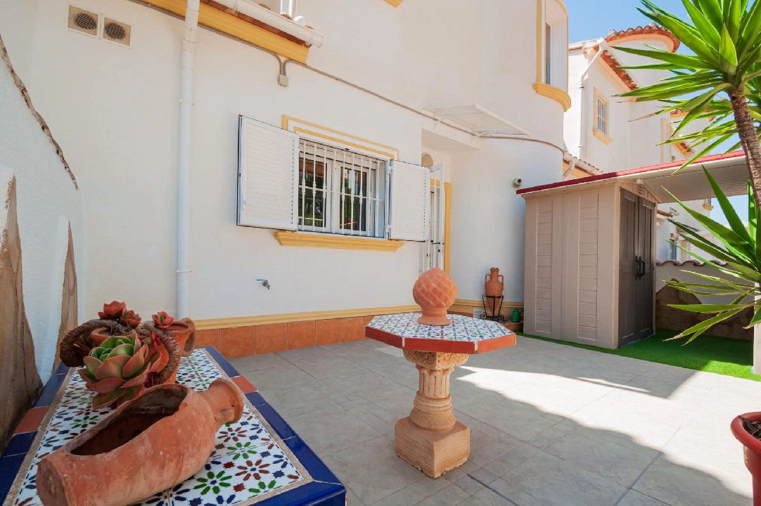 Bungalow in Calpe(Garduix) te koop, woonoppervlakte 110 m², Airconditioning, 2 slapkamer, 2 badkamer, Zwembad, ref.: COB-3468-10535-20