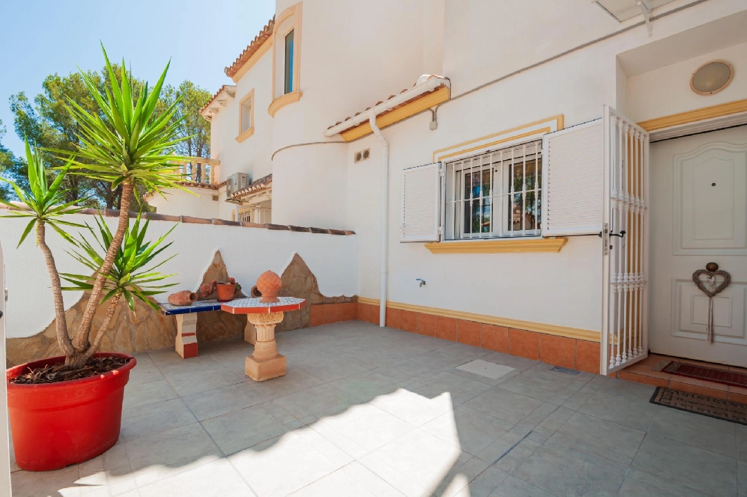 Bungalow in Calpe(Garduix) te koop, woonoppervlakte 110 m², Airconditioning, 2 slapkamer, 2 badkamer, Zwembad, ref.: COB-3468-10535-5