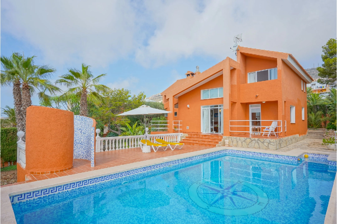 Villa in Benitachell(Cumbre del Sol) te koop, woonoppervlakte 242 m², Airconditioning, grondstuk 729 m², 4 slapkamer, 3 badkamer, Zwembad, ref.: BP-4419BELL-17