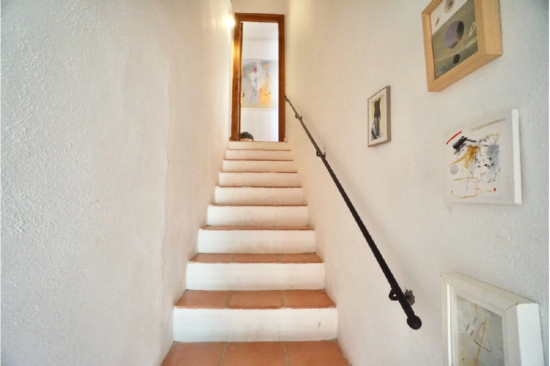 Villa in Moraira(Moravit) te koop, woonoppervlakte 555 m², grondstuk 1175 m², 7 slapkamer, 5 badkamer, Zwembad, ref.: CA-H-1795-AMBE-42