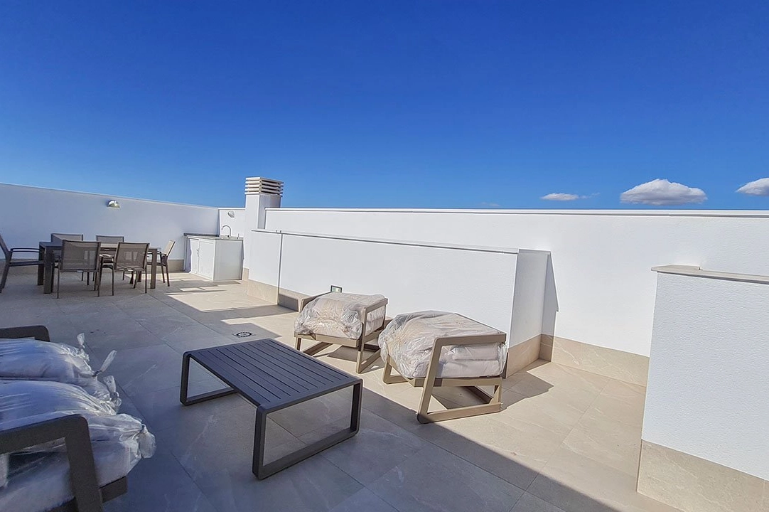 Reihenhaus in San Pedro del Pinatar te koop, woonoppervlakte 157 m², Staat Eerste bewoning, grondstuk 92 m², 3 slapkamer, 2 badkamer, Zwembad, ref.: HA-SAN-115-R01-23