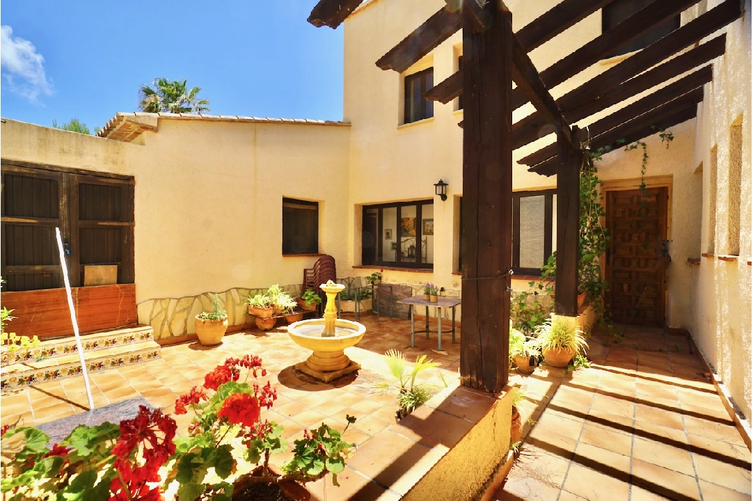 Finca in Benissa(Partida Benimarraig) te koop, woonoppervlakte 385 m², grondstuk 4815 m², 5 slapkamer, 6 badkamer, Zwembad, ref.: CA-F-1785-AMBE-34