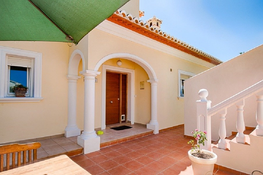 Villa in Moraira te koop, woonoppervlakte 270 m², Bouwjaar 2007, Airconditioning, grondstuk 797 m², 4 slapkamer, 3 badkamer, Zwembad, ref.: AM-11778DA-13