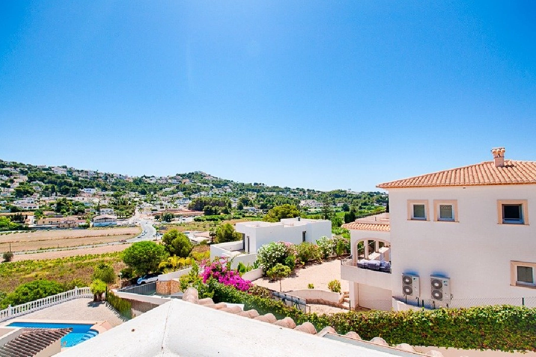 Villa in Moraira te koop, woonoppervlakte 270 m², Bouwjaar 2007, Airconditioning, grondstuk 797 m², 4 slapkamer, 3 badkamer, Zwembad, ref.: AM-11778DA-41