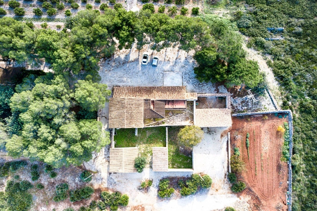 Finca in Gata de Gorgos te koop, woonoppervlakte 450 m², Bouwjaar 1900, + Oven, Airconditioning, grondstuk 20000 m², 4 slapkamer, 2 badkamer, Zwembad, ref.: AM-11846DA-12