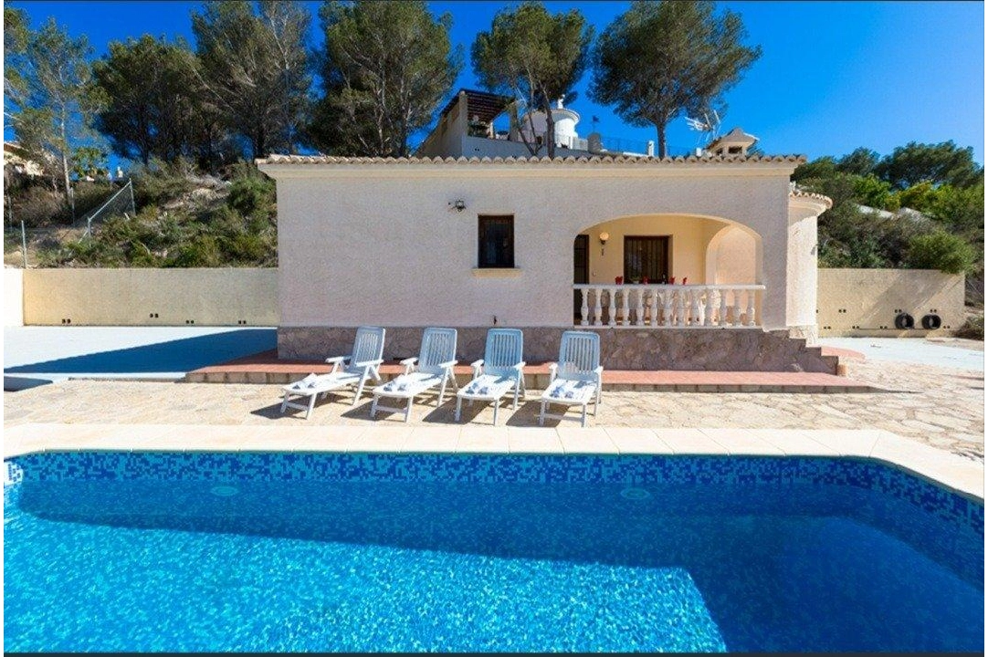 Villa in Calpe te koop, woonoppervlakte 90 m², + Oven, Airconditioning, grondstuk 800 m², 3 slapkamer, 1 badkamer, Zwembad, ref.: AM-11853DR-1